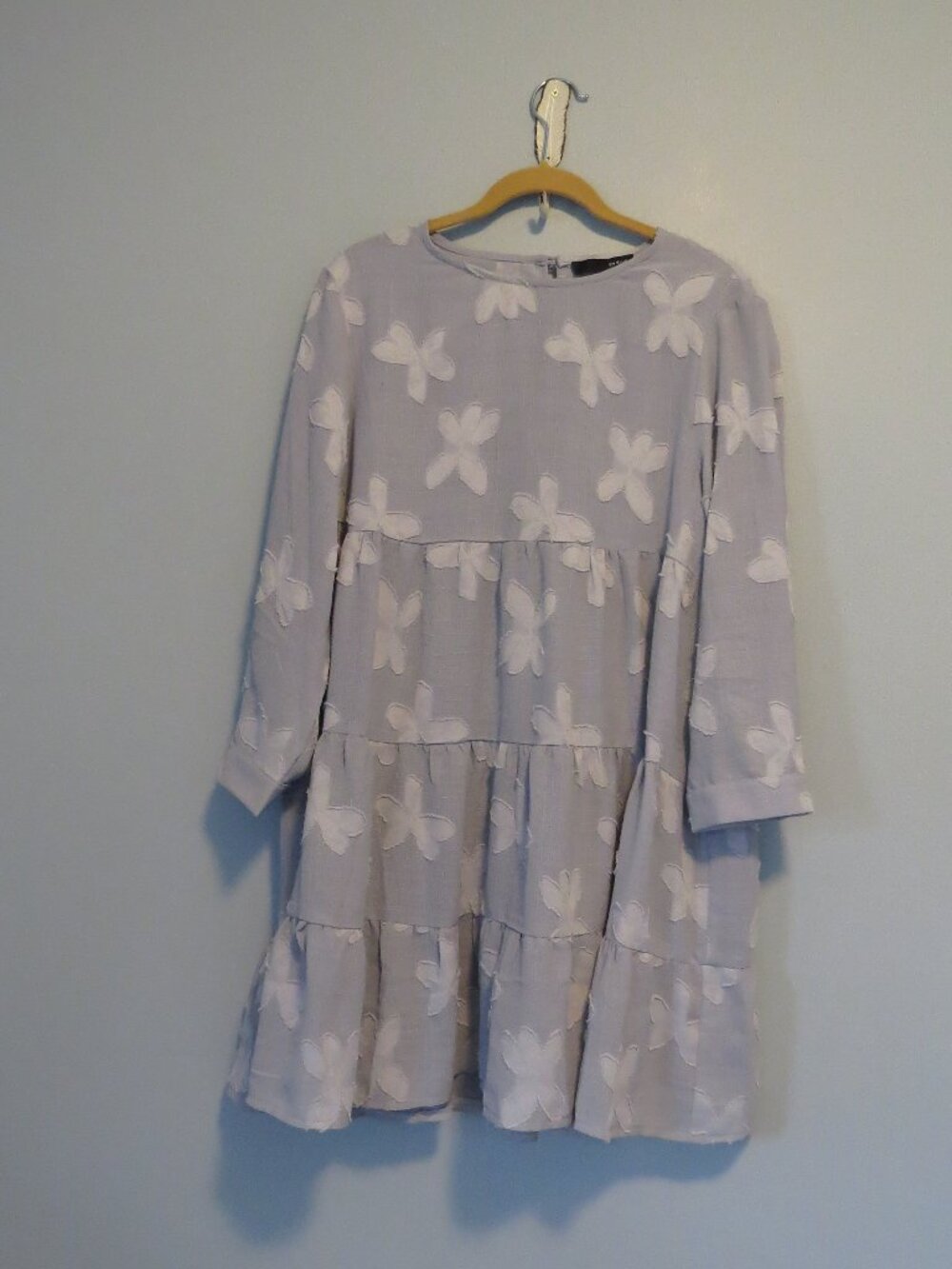 On Blue Light Gray Tiered Long Sleeve Tiered Tunic Dress Sz M Floral Cotton